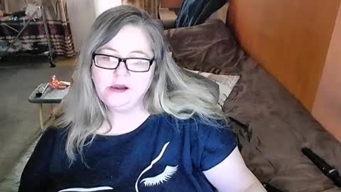 Lana online show from February 15, 2025, 2:37 am