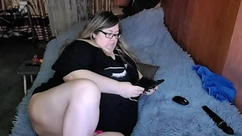 Lana online show from March 2, 2025, 11:50 am