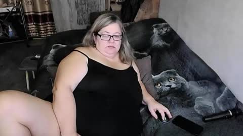 Lana online show from October 30, 2025, 7:58 pm