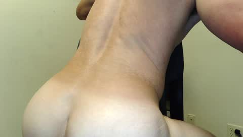 twayne29x online show from April 13, 2026, 1:16 pm