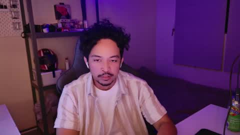Snapshot of tweezerdick chatting on December 7, 2024, 5:48 am iwasD3nse online show from December 7, 2024, 5:48 am