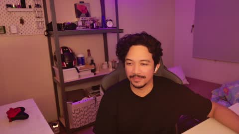 Snapshot of tweezerdick chatting on January 2, 2025, 5:57 am iwasD3nse online show from January 2, 2025, 5:57 am