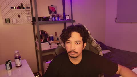 Snapshot of tweezerdick chatting on January 5, 2025, 4:47 am iwasD3nse online show from January 5, 2025, 4:47 am