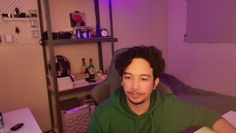 Snapshot of tweezerdick chatting on January 7, 2025, 2:42 am iwasD3nse online show from January 7, 2025, 2:42 am