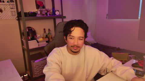 Snapshot of tweezerdick chatting on January 9, 2025, 12:25 am iwasD3nse online show from January 9, 2025, 12:25 am