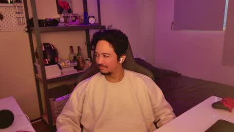 Snapshot of tweezerdick chatting on January 10, 2025, 12:38 am iwasD3nse online show from January 10, 2025, 12:38 am