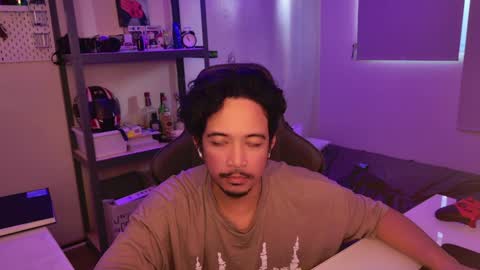 Snapshot of tweezerdick chatting on January 10, 2025, 8:04 pm iwasD3nse online show from January 10, 2025, 8:04 pm