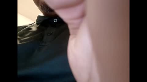 Snapshot of twest84 chatting on December 15, 2024, 9:35 am twest84 online show from December 15, 2024, 9:35 am