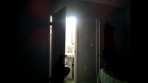 Snapshot of twest84 chatting on February 15, 2025, 8:54 am twest84 online show from February 15, 2025, 8:54 am