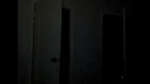 Snapshot of twest84 chatting on February 23, 2025, 10:06 am twest84 online show from February 23, 2025, 10:06 am