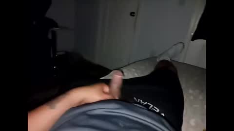 Snapshot of twest84 chatting on September 27, 2025, 9:25 am twest84 online show from September 27, 2025, 9:25 am