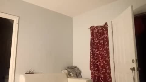 Snapshot of twest84 chatting on November 12, 2025, 2:56 am twest84 online show from November 12, 2025, 2:56 am