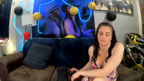 twicethetease2 online show from July 9, 2026, 1:20 am