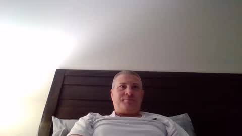 twiggy80 online show from January 13, 2026, 1:11 am