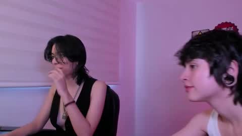 Eve  Lili online show from March 4, 2026, 9:43 pm