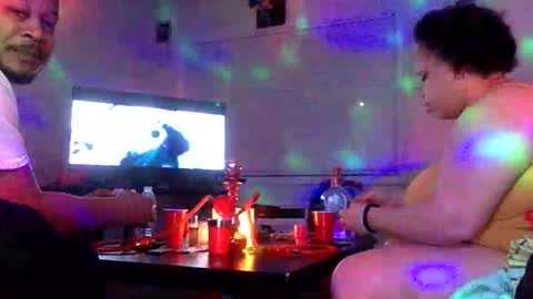 Twin and Lea online show from January 19, 2025, 2:36 am