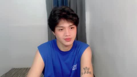 Snapshot of twink_blaze chatting on October 19, 2025, 5:41 am BLAZE online show from October 19, 2025, 5:41 am