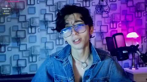 Sebastin online show from May 6, 2026, 12:10 pm