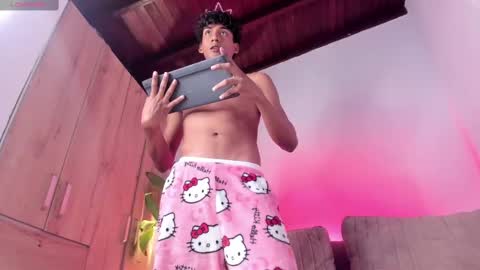 twinksboys_23 online show from October 25, 2025, 1:51 pm