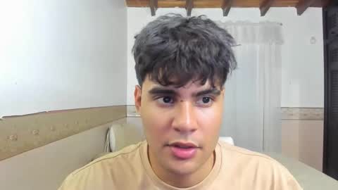 twinkwolf2 online show from March 3, 2026, 2:07 am