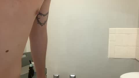 twinkycameron online show from October 7, 2025, 8:11 am