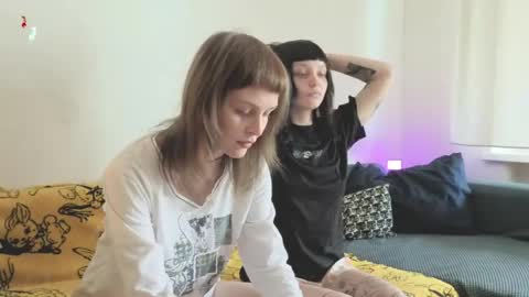 Sin and Skin online show from May 14, 2026, 11:17 am