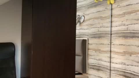 twinslovers_ online show from January 8, 2026, 1:08 am