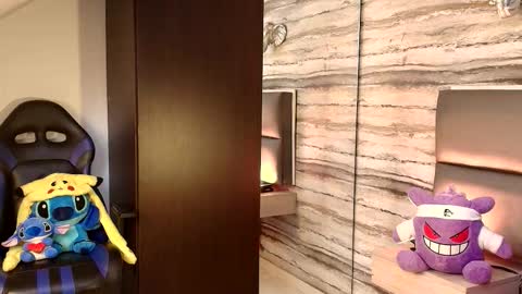 twinslovers_ online show from January 9, 2026, 3:53 am