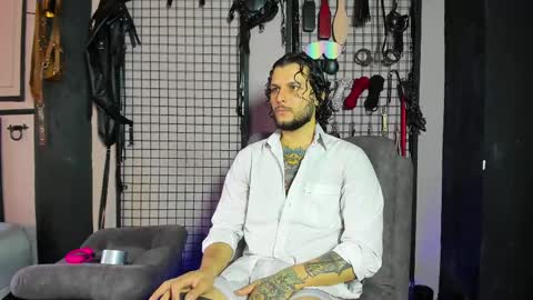 Snapshot of twisted_fantasy_ chatting on March 9, 2025, 8:42 pm Clio Tadeo online show from March 9, 2025, 8:42 pm