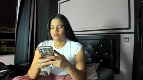 Snapshot of twisted_fantasy_ chatting on November 10, 2025, 12:31 am Clio Tadeo online show from November 10, 2025, 12:31 am