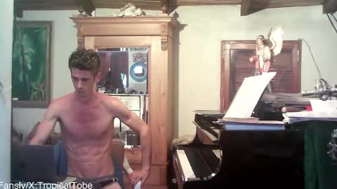 TobeBritta online show from February 11, 2026, 9:09 pm