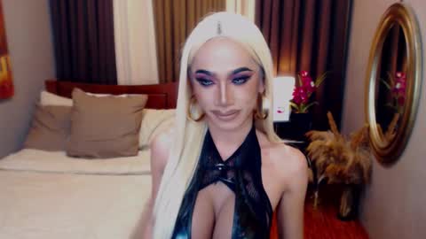 KiaraKeana online show from February 16, 2026, 10:55 am