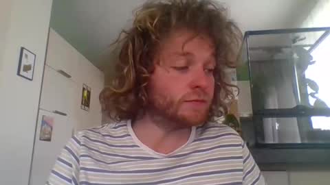 tworoardsdiverge online show from June 5, 2026, 3:07 pm