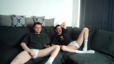 Snapshot of twotwinkhusbands chatting on June 26, 2026, 6:34 pm RyanRowan online show from June 26, 2026, 6:34 pm