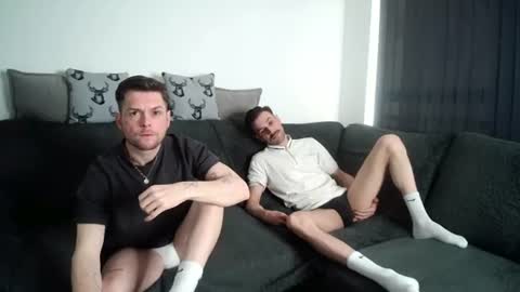 Snapshot of twotwinkhusbands chatting on June 28, 2026, 7:20 pm RyanRowan online show from June 28, 2026, 7:20 pm
