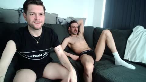 Snapshot of twotwinkhusbands chatting on July 25, 2026, 1:41 pm RyanRowan online show from July 25, 2026, 1:41 pm