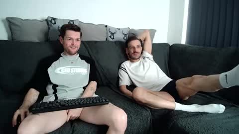 Snapshot of twotwinkhusbands chatting on July 29, 2026, 12:25 pm RyanRowan online show from July 29, 2026, 12:25 pm