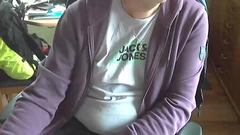 Snapshot of tx68 chatting on November 26, 2025, 10:49 am tx68 online show from November 26, 2025, 10:49 am