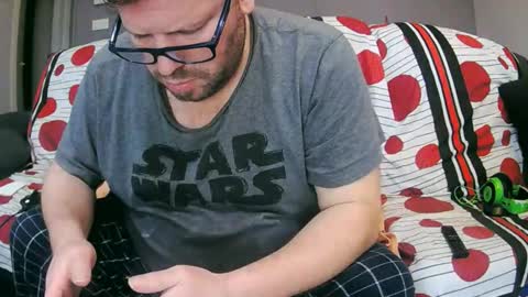 Snapshot of txan9876 chatting on January 8, 2026, 2:25 am Txan Chan online show from January 8, 2026, 2:25 am