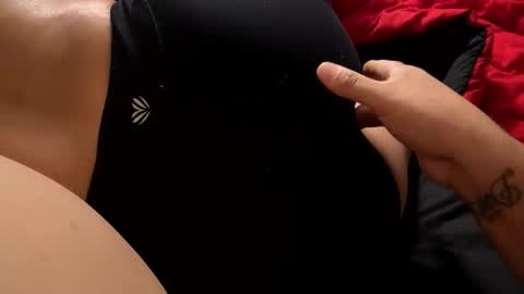 Snapshot of txcouple281 chatting on March 2, 2026, 3:52 am txcouple281 online show from March 2, 2026, 3:52 am