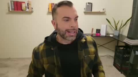 Snapshot of ty_lerdavid chatting on October 21, 2025, 7:14 pm TylerDavid online show from October 21, 2025, 7:14 pm