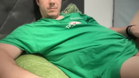 Snapshot of tyber87 chatting on October 16, 2025, 8:10 pm Padrynhyo online show from October 16, 2025, 8:10 pm