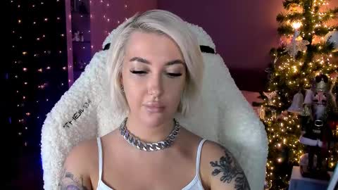 Miley online show from December 29, 2024, 6:16 pm