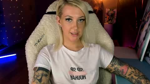 Miley online show from April 11, 2026, 12:09 pm