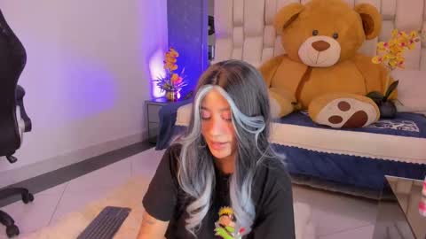  TYLA  online show from February 27, 2025, 3:25 am