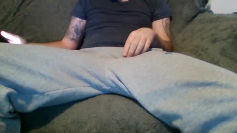 tyler1503857431 online show from April 5, 2026, 7:05 am