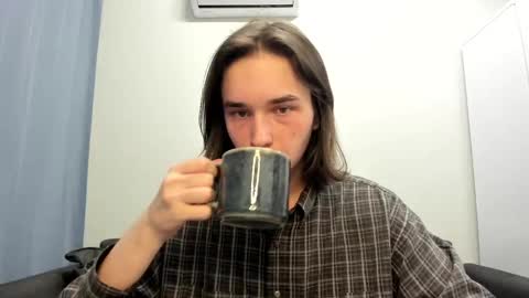 Snapshot of tyler__johnson chatting on December 27, 2024, 3:15 pm Tyler johnson online show from December 27, 2024, 3:15 pm