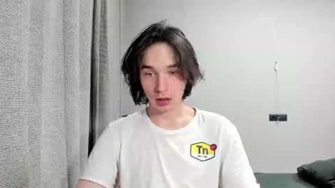 Snapshot of tyler__johnson chatting on January 24, 2025, 4:17 pm Tyler johnson online show from January 24, 2025, 4:17 pm