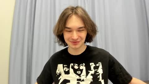 Snapshot of tyler__johnson chatting on January 30, 2025, 5:17 pm Tyler johnson online show from January 30, 2025, 5:17 pm