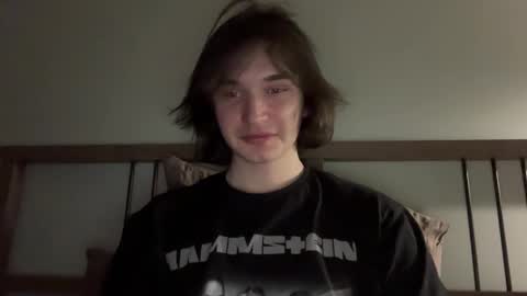 Snapshot of tyler__johnson chatting on February 20, 2025, 12:52 am Tyler johnson online show from February 20, 2025, 12:52 am